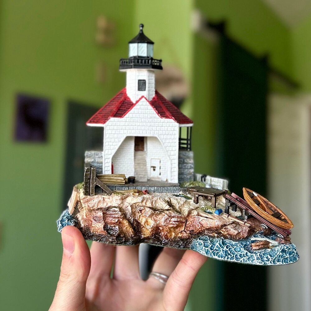 Vintage Textured + Detailed Lighthouse on Coast Home Decor Accent - Picture 8 of 12
